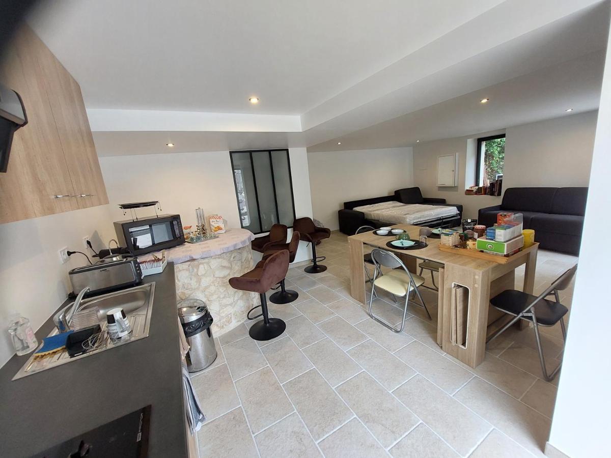 La Picardiere Perdreauville Extérieur photo